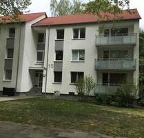 4-Zimmer-Wohnung in Kamen Mitte - Balkon - Bad mit Dusche und Fenster