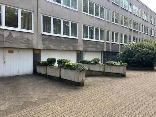 Foto - TIEFGARAGENPLATZ DÜSSELDORF - GRAF-RECKE-STRASSE 57-59