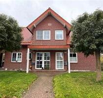 Doppelhaushälfte mit Carport und Stellplatz - Naumburg