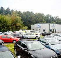 PKW Stellplätze zur vermieten, Stellplatz auf eingezäuntem Hof - Trittau