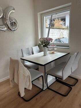 Foto - Luxus 3-Zimmer-Wohnung in einer Doppelhaushälfte mit 2 Wohnungen