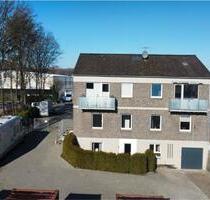 Kapitalanleger - Mehrfamilienhaus mit Büroeinheit zu verkaufen - Mönchengladbach West