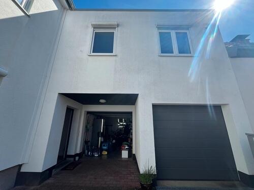 Foto - Haus zur Miete - 1.700,00&nbsp;EUR Kaltmiete, ca.&nbsp; 125,00&nbsp;m&sup2;