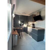 Moderne Wohnung in beliebter Lage mit Garage und Stellplatz! - Esslingen am Neckar Brühl