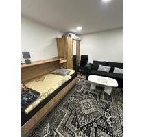 Möbliertes Zimmer Apartment – Erdgeschoss Zentrale Lage in Essen