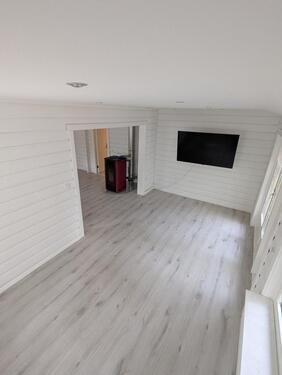 Foto - Charmanter Holz-Bungalow am Tankumsee – 3 Zimmer, großer Garten