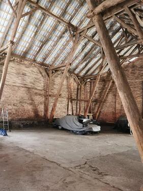 Foto - Stellfläche, Halle, Gewerbefläche, Garage, Storage, Lager