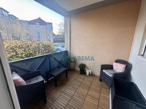 Foto - Erdgeschoss mit 2 Zimmern & Balkon