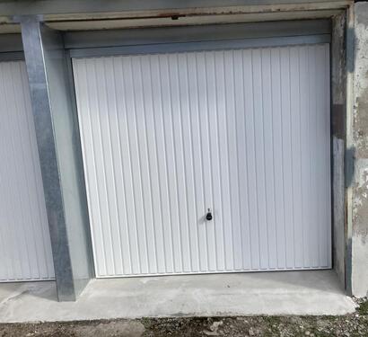 Foto - Garage in Essen-Holsterhausen zu vermieten