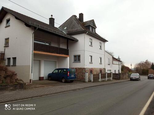 Foto - Einfamilienhaus zu Vermieten - 1.550,00&nbsp;EUR Kaltmiete, ca.&nbsp; 200,00&nbsp;m&sup2;