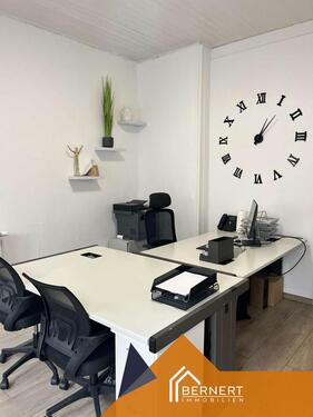 Foto - Büroplatz voll ausgestattet mit Pausenraum und Teeküche zur Mitnutzung