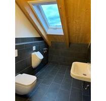 Traumhafte 3-Zimmer Dachgeschoßwohnung mit Fernblick über Arnstei - Arnstein