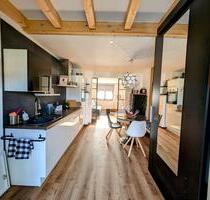Hochwertige, vollmöblierte 2-Zimmer-Maisonette Wohnung - Landsberg am Lech Ellighofen