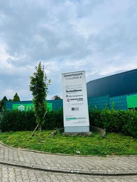 Foto - Großzügige XXL-Garage in Industriegebiet in Oer-Erkenschwick!