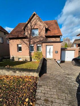 Foto - Behagliches Einfamilienhaus mit großem Garten