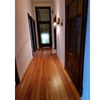 1. OG Wohnung mit 6 Zimmer in Zentrum Stadthagen, neu renoviert