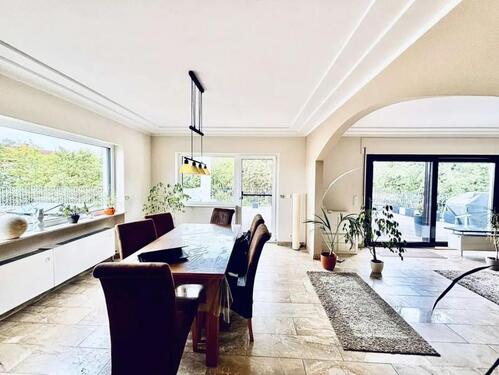 Foto - 5 Zimmer Einfamilienhaus zur Miete in Groß-Gerau