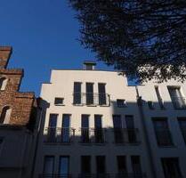 Anfragestopp! 1,5-Zimmer-Maisonette -DG-Wohnung mit EBK in Lübeck