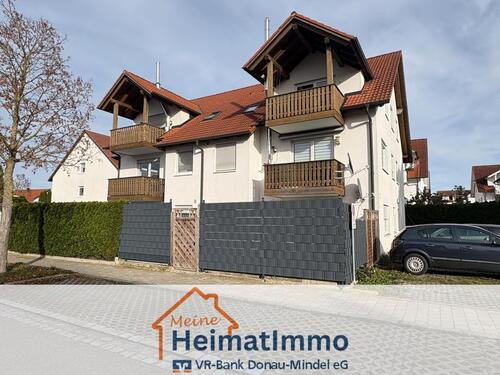 Foto - Wohnen unterm Dach: Stilvolle 3‑Zimmer‑Wohnung mit Kamin