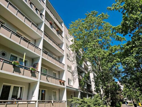 Foto - **FAMILIEN WILLKOMMEN**4-Zimmer-Wohnung Balkon Bad mit Wanne 3.Etage ab sofort