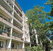 **FAMILIEN WILLKOMMEN**4-Zimmer-Wohnung Balkon Bad mit Wanne 3.Etage ab sofort - Leipzig West