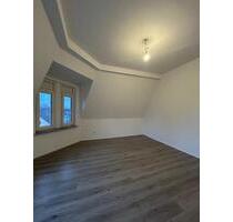 schöne 2 Zimmer Wohnung in Oberhausen zu vermieten