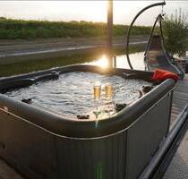 Hausboot,Ferienwohnung,Hotel,Übernachtung,Whirlpool,Sauna,Wasser - Leverkusen Bürrig