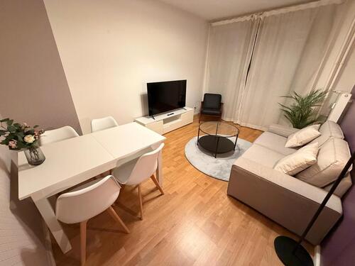 Foto - Moderne & gemütliche 2-Zimmer-Wohnung im Herzen von Neukölln