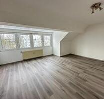 2-Zimmer Dachgeschosswohnung in Essen-Holsterhausen