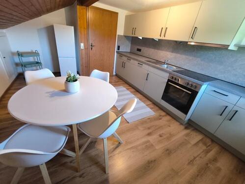 Foto - Renovierte 3 Zimmer Dachgeschoss Mietwohnung mit neuer Küche