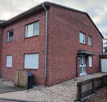 Eigentumswohnung im Zweifamilienhaus mit Balkon - Oer-Erkenschwick