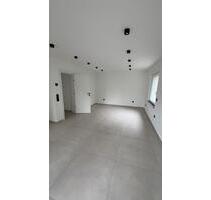 Traumwohnung in Wermelskirchen - 1.250,00&nbsp;EUR Kaltmiete, ca.&nbsp; 70,00&nbsp;m&sup2; in Wermelskirchen (PLZ: 42929)