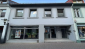 Foto - Laufkundschaft! große Schaufenster in bester Lage! Besenrein!