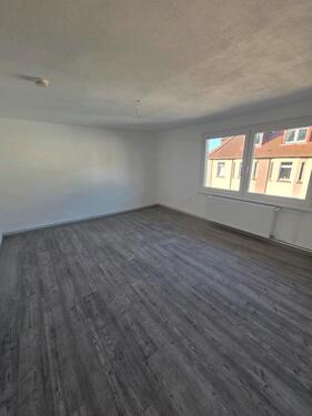 Foto - Neu renoviert - 3 Schlafzimmer WZ Küche Diele Bad