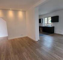 3 Zimmer Haus mit Hof und Scheune Zornheim - Mainz