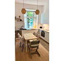 Zwischenmiete: möblierte Altbauwohnung mit Garten am Blücherplatz - Kiel