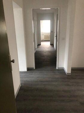 Foto - schöne große 4 ZKB Wohnung mit Balkon in Baunatal ( BTL-AA20-1R )