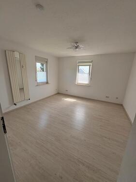 Foto - Etagenwohnung in Nauroth zur Miete