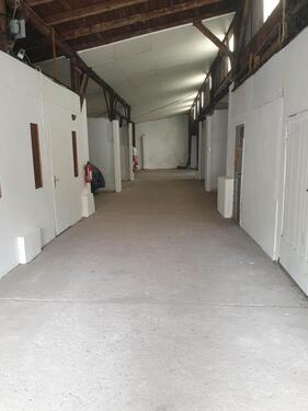 Foto - Biete Stellplätze für Autos, Anhänger, Quads, Motorräder etc.