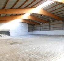 Stellplatz in Halle f. Wohnmobil Wohnwagen Anhänger PKW WoMo - Uetersen