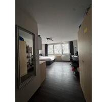 Apartment Rent - 890,00 EUR Kaltmiete, ca.  2,00 m² in Düsseldorf (PLZ: 40477) Pempelfort
