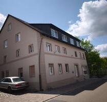 Schöne helle renovierte 2-Zimmer-EG Wohnung - Langenzenn