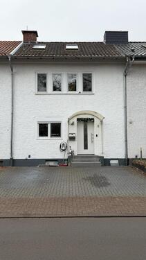 Foto - Modernisiertes Reihenhaus in Top-Lage mit Wintergarten & PV