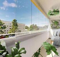 Ankommen und Wohlfühlen! Sanierte 3-Raum-Wohnung mit verglaster Loggia für einen zeitnahen Bezug - Reichenbach im Vogtland