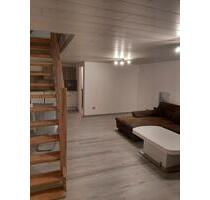 2 ZKB. 55qm. Erstbezug. Küche Neu. Stellplatz. Teilmobiliert. - Adlkofen