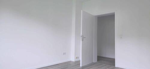Foto - Kleine 4 Zimmer im Erdgeschoß - 720,00&nbsp;EUR Kaltmiete, ca.&nbsp; 72,00&nbsp;m&sup2;