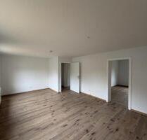 Ahornstraße 7, Salzgitter Thiede | Geräumige, frisch renovierte 3-Zimmerwohnung Ahornstraße 7, Salzgitter Thiede | Geräumige, frisch renovierte 3-Zimmerwohnung