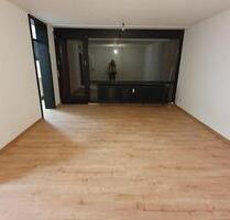 Neu renoviertesanierte, ruhig gelegene Wohnung in Ingolstadt zu vermieten