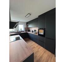 Neuwertige, 2,5-Zi.-Eigentumswohnung mit Gartenanteil - Obersontheim