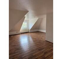 Oberhausen Osterfeld 5 Zimmer Dachgeschoss - Mülheim an der Ruhr Menden-Holthausen